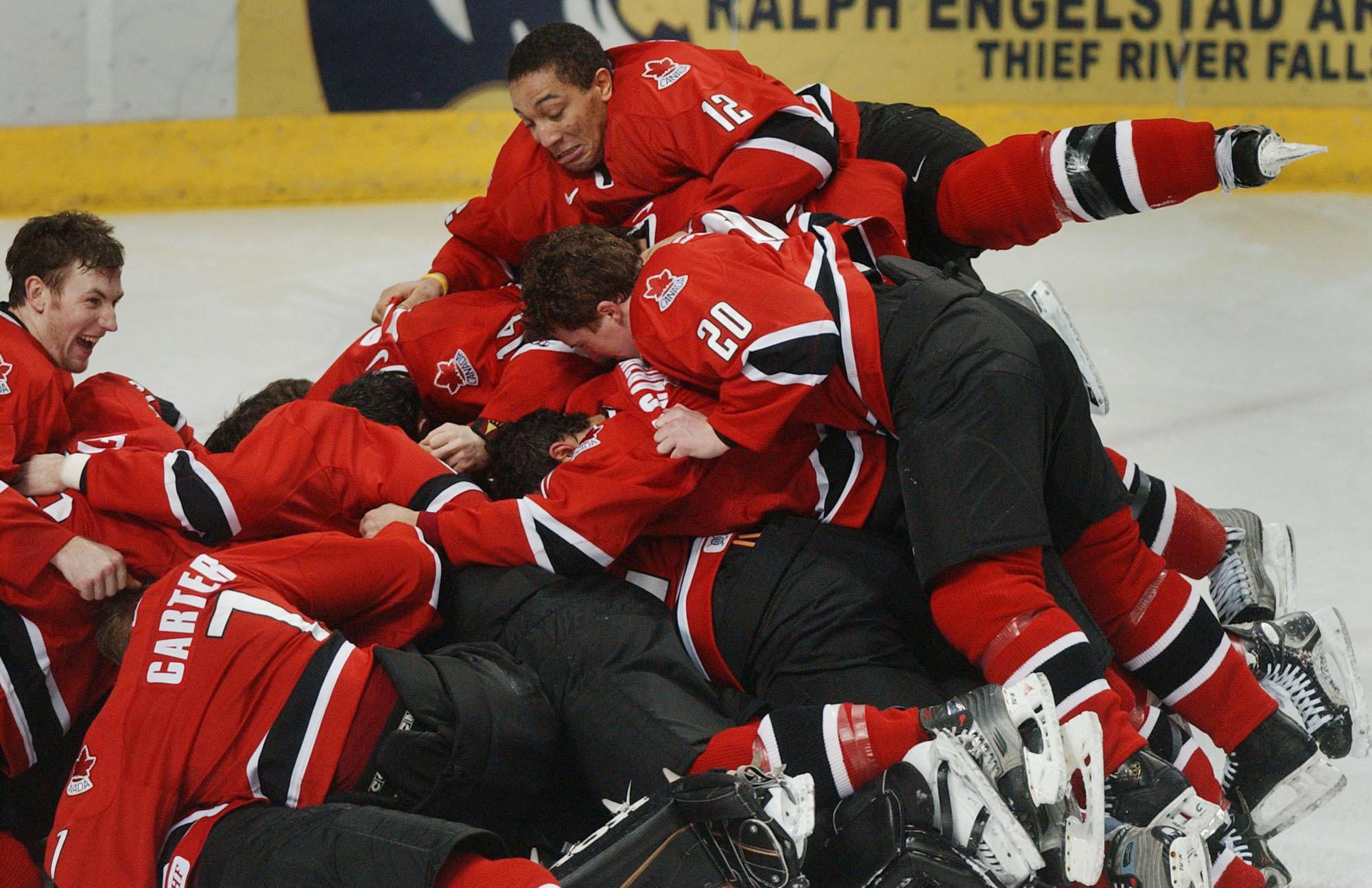 Anthony Stewart reflects on representing Canada at the 2005 World Juniors.   All of Canada was watching us during the holiday breaks. 🇨🇦 When Anthony  Stewart thinks of what it means to