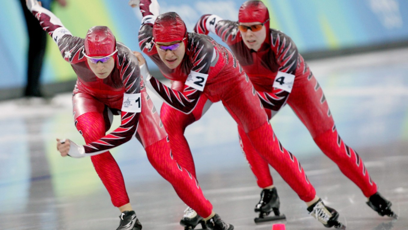 Olympic Dreams Rest With These 16 Speed Skaters Team Canada