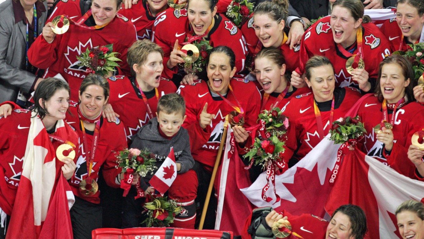 Olympic Women's Hockey Roster Takes Shape - Team Canada - Official ...