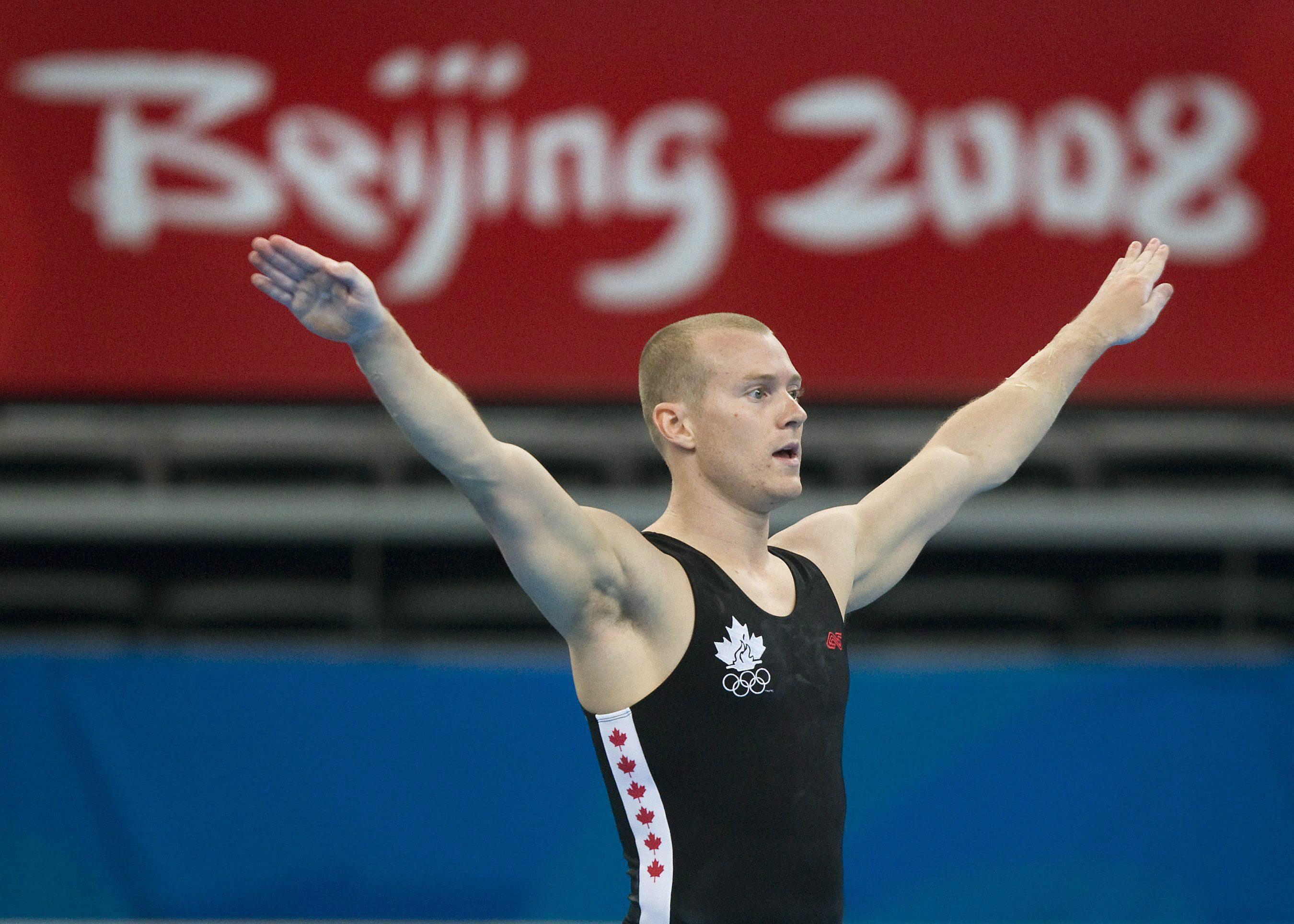 Canadian Olympic Team Congratulates Kyle Shewfelt on Historic