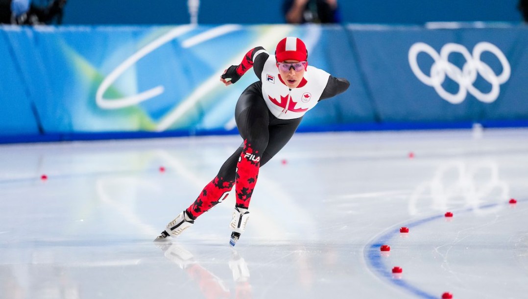 Valérie Maltais competes in long track speed skating.