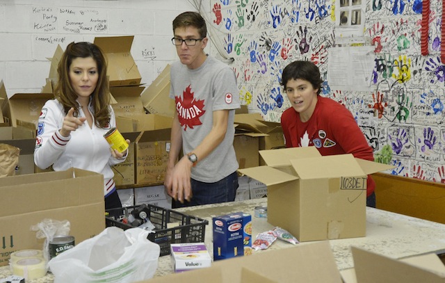FoodBank_Oct5_2012_FoodBank_Oct5_2012__AMM5408