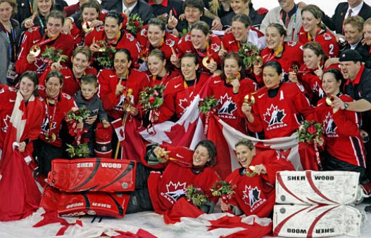 Women's Hockey 2006 Photo: CP Images