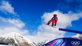 Mark McMorris competes in snowboard.