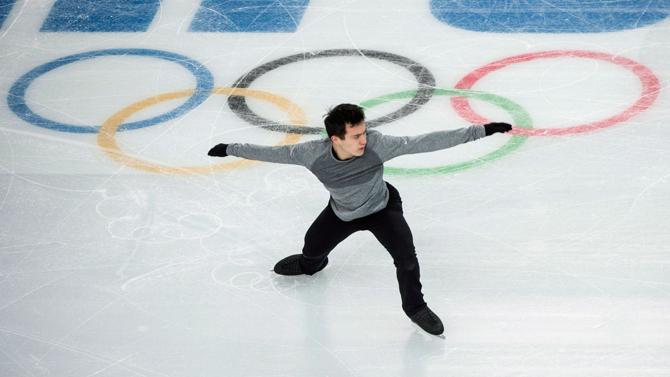 Patrick Chan warming up at Sochi 2014 (photo: CP).
