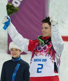 Freestyle Skiing Moguls Kingsbury on the podium