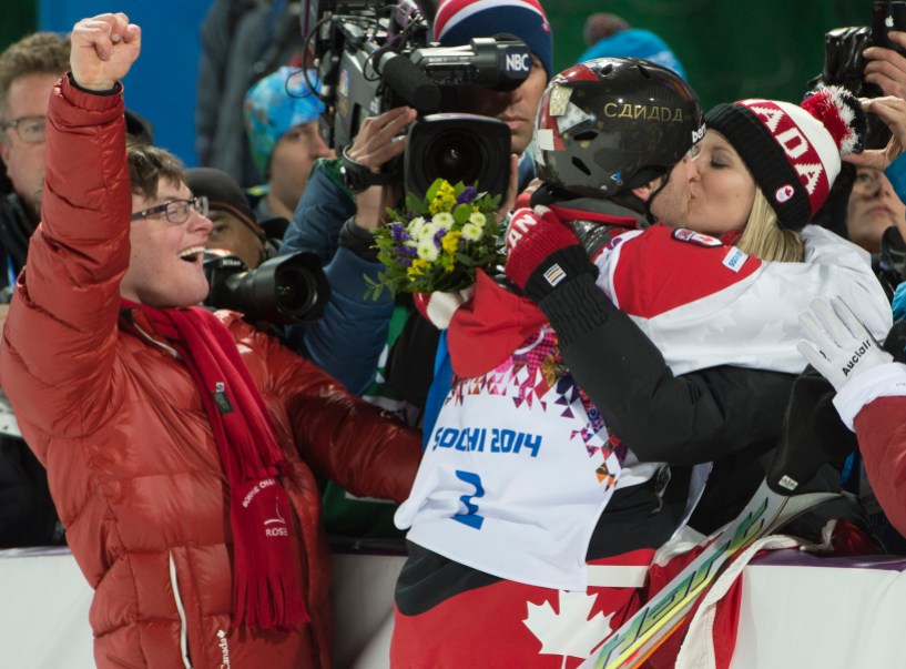 Freestyle Skiing Moguls Kingsbury celebrating