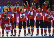 Women s Ice Hockey Gold Medal Game Team Canada Official Olympic 