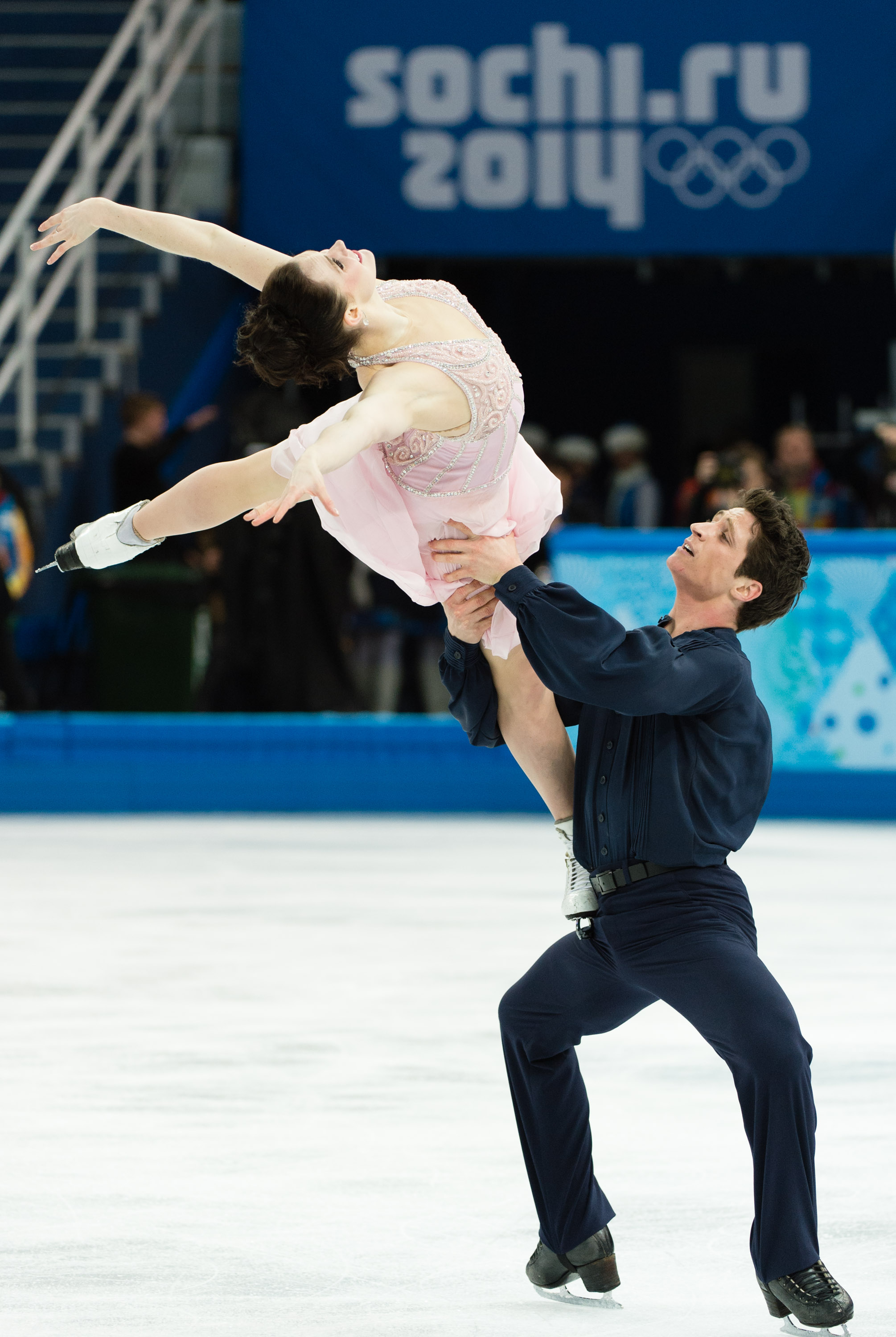 Tessa and Scott during a routine
