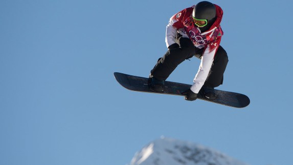 Mark Mcmorris getting air at Sochi 2014 (Photo: CP)