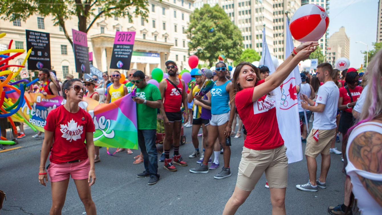 Olympic diver Marie-Eve Marleau (Beijing 2008) and two-time Olympic fencer Sandra Sassine (right).
