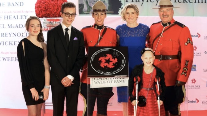 Hayley Wickenheiser Hayley Wickenheiser has five Olympic medals (four gold). She was on hand to receive her star with family members and a 10-year old special guest, Grace. Photo: canadaswalkoffame.com