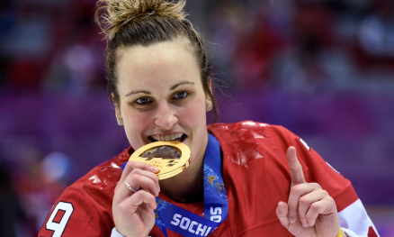 Marie-Philip Poulin with her Sochi 2014 gold medal. (Photo: CP)