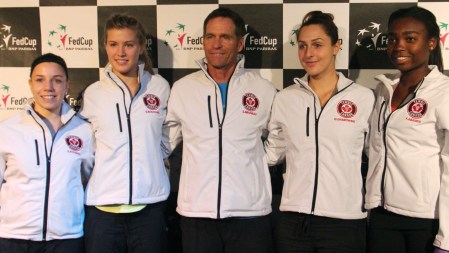 The Canadian team (L-R) Sharon Fischman, Eugenie Bouchard, (team captain) Sylvain Bruneau, Gabriela Dabrowski and Francoise Abanda at the Fed Cup draw versus Romania on April 17, 2015.
