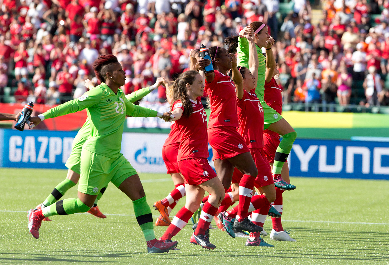 Canadian players set out on the lap of honour after winning the FIFA World Cup opener on June 6, 2015.