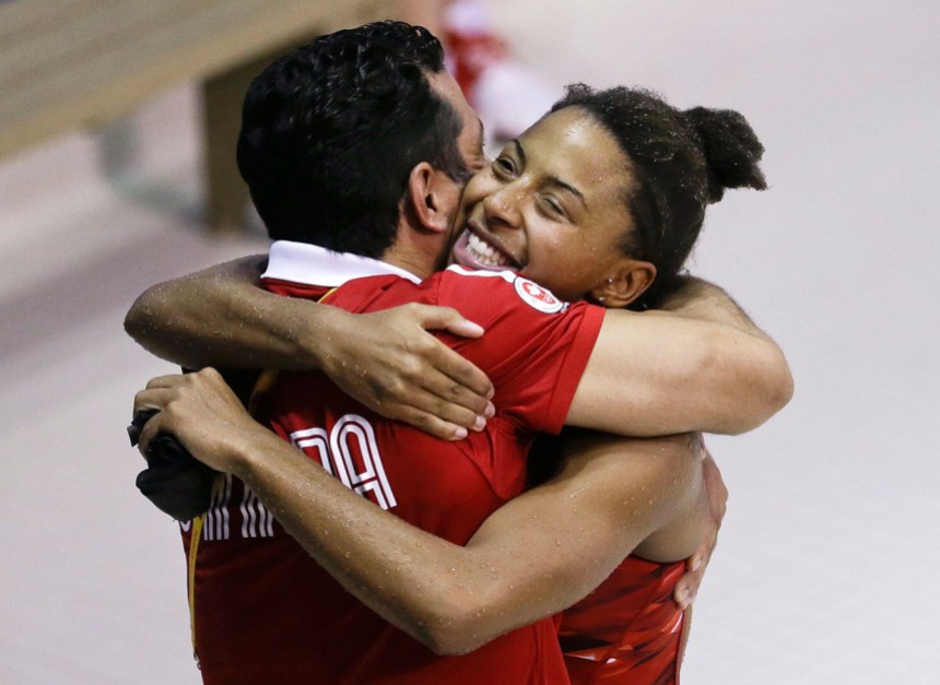 Jennifer Abel Jennifer Abel hugs coach Arturo Miranda after winning 3-metre gold at TO2015.