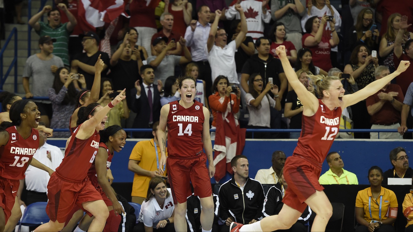 Canada celebrates gold in the final game against USA at the 2015 Pan American Games in Toronto.