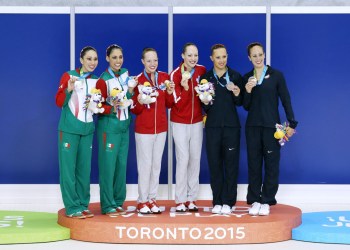 Synchronized Swimming Duet Medalists