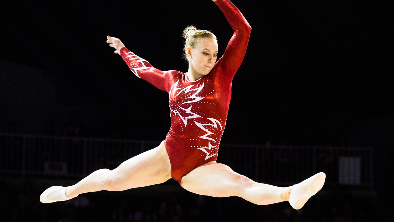 Ellie Black in women's balance beam at the Pan Am Games onJuly 15, 2015. (THE CANADIAN PRESS/Mark Blinch)