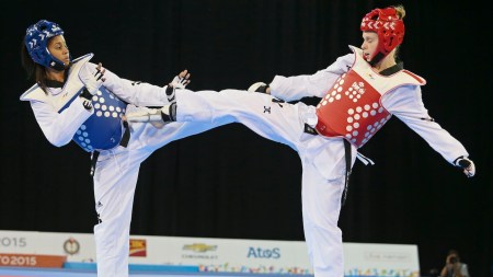 Evelyn Gonda Evelyn Gonda competes against Yamicel Nunez of Cuba