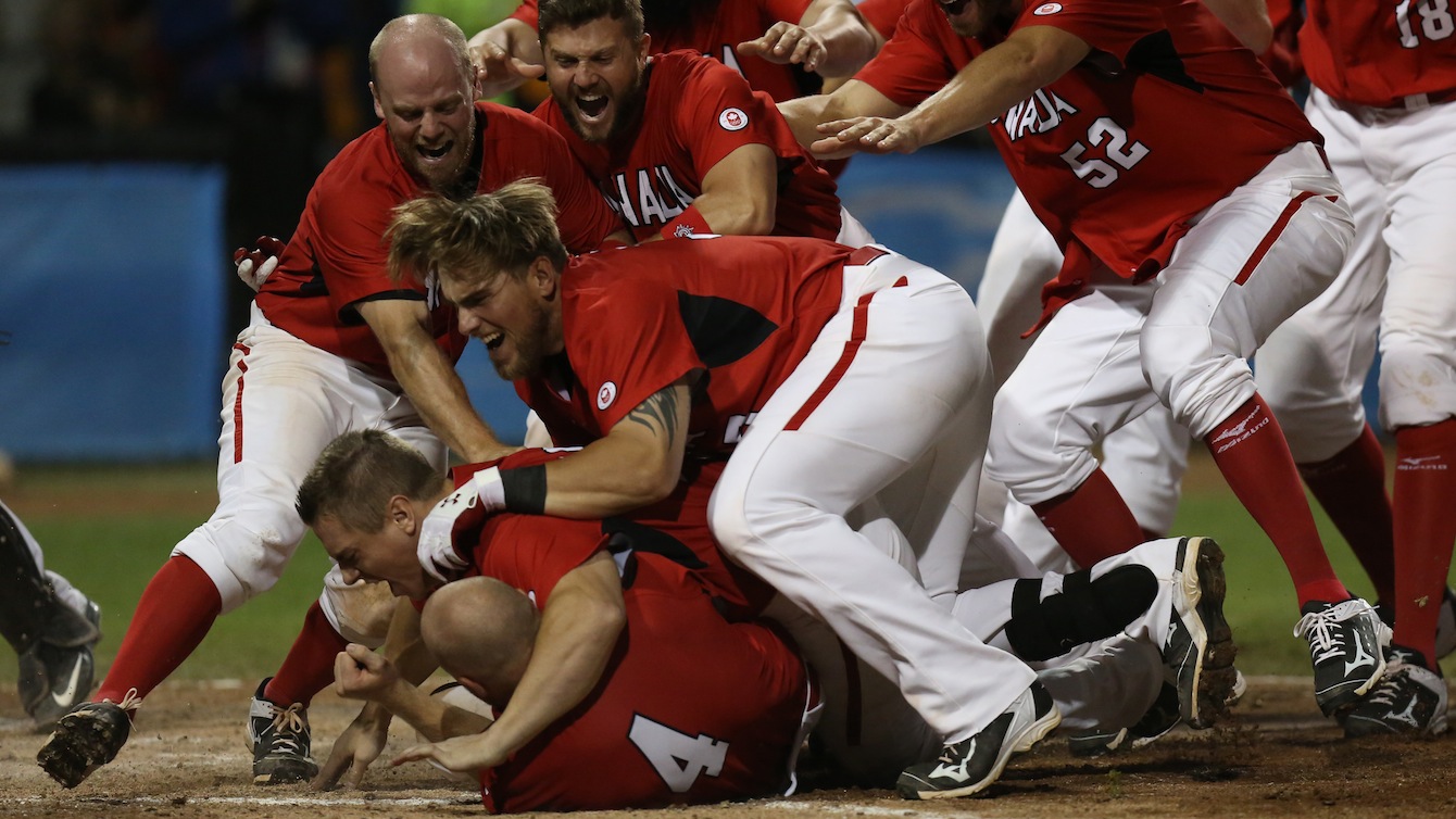 Canada wins gold in Men's Baseball