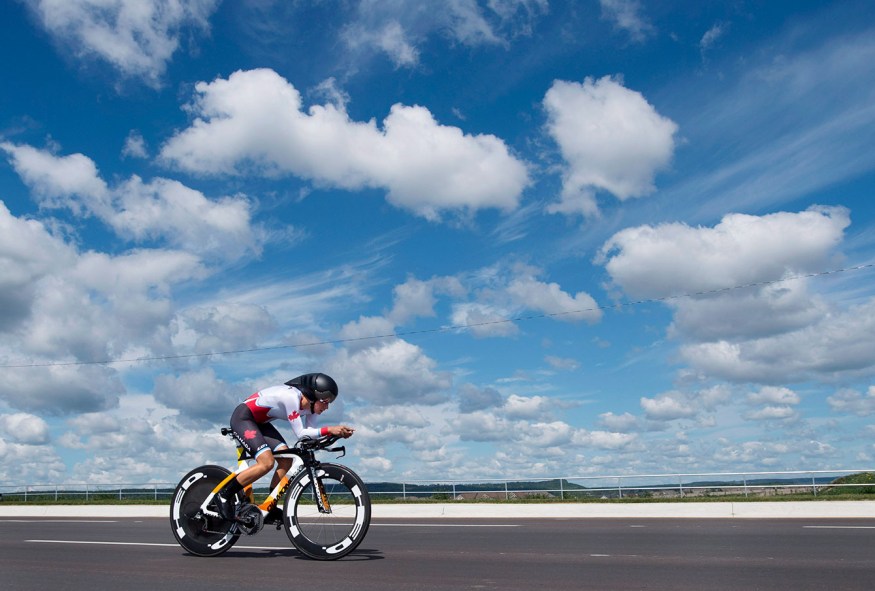 Jasmin Glaesser during her silver-medal winning ride in the women's TO2015 time trial.