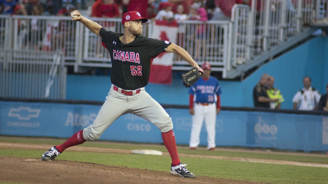 Chris Leroux throws a pitch