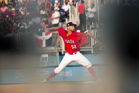 Chris Leroux, Team Canada baseball - TO2015 Chris Leroux pitches against Dominican Republic on July 11 (Jeffrey Sze/COC).