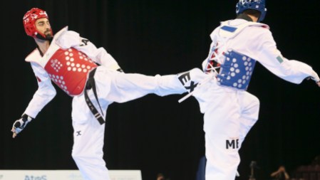 Maxime Potvin Maxime Potvin in the middle of a match