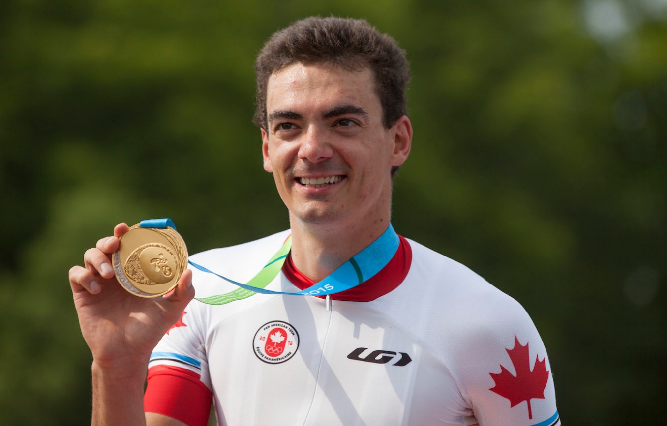 Raphaël Gagné with his medal