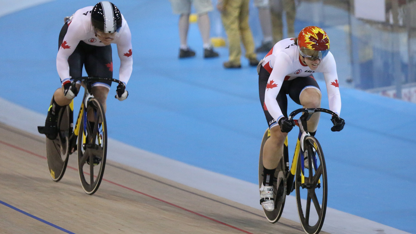 Monique Sullivan sprints ahead of Kate O'Brien at Pan Am Games on July 19, 2015. 