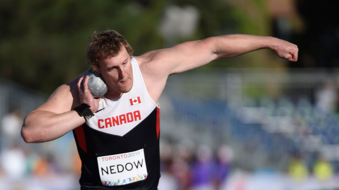 TIm Nedow launched his way to silver in the men's shotput.