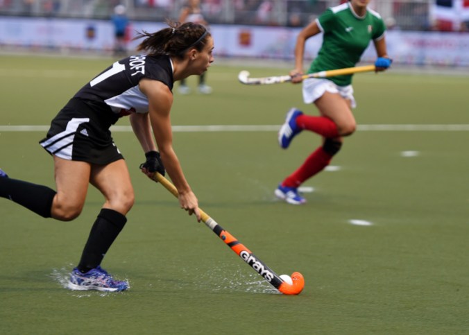 Field hockey - TO2015 Canada v. Mexico in women's field hockey at Pan Am Games (COC Photo by Jason Tse).