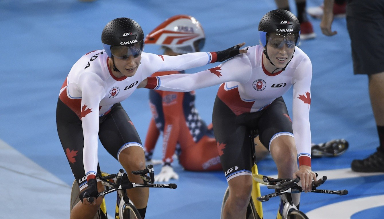 Canada wins gold in the women' team pursuit at the Pan American Games in Toronto.