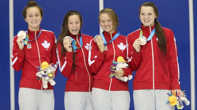 The Women's 4x200m Freestyle Relay Team take bronze at the 2015 Pan American Games.