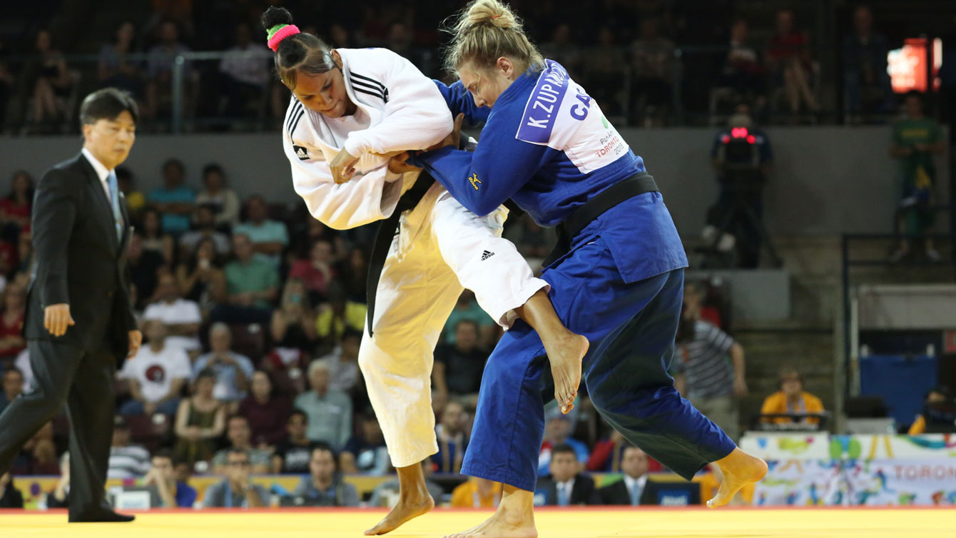 Kelita Zupancic battles Onix Cortes of Cuba for Pan Am Games gold on July 13, 2015. 
