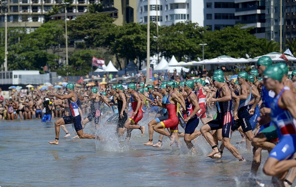 The ocean start will set the triathlon course apart at Rio 2016 (Photo: Rio 2016/Alexandre Loureiro). 