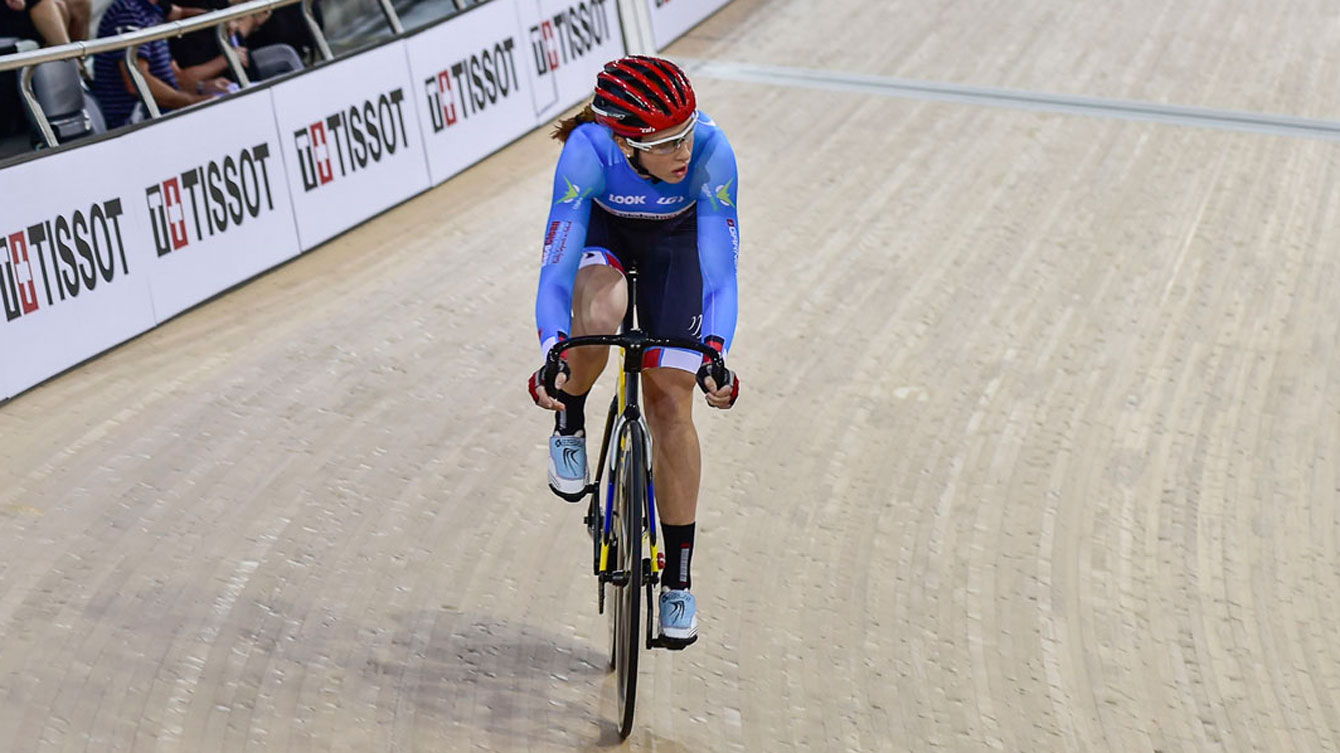 Allison Beveridge in New Zealand at UCI Track World Cup first day of women's omnium on December 5, 2015 (Photo: Rob Jones/Canadian Cyclist).