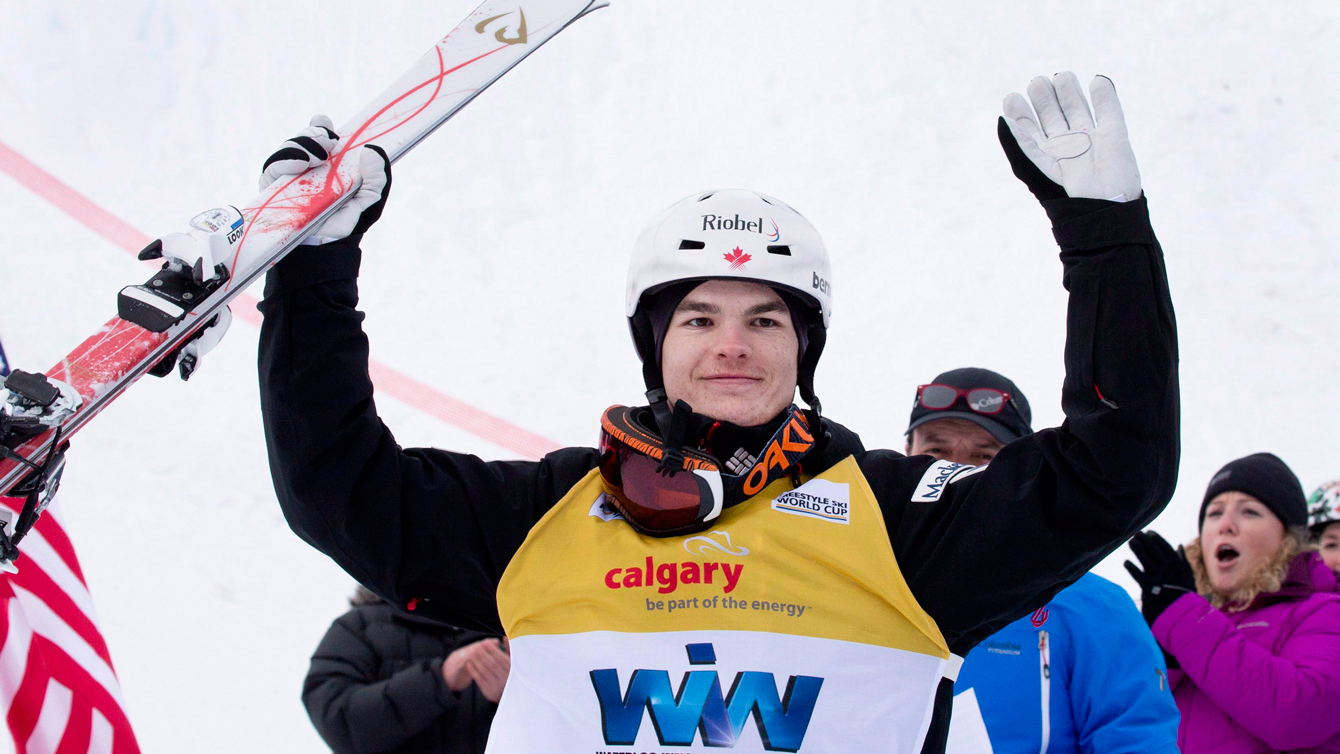Mikael Kingsbury celebrates his World Cup moguls victory in Calgary on January 30, 2016. 