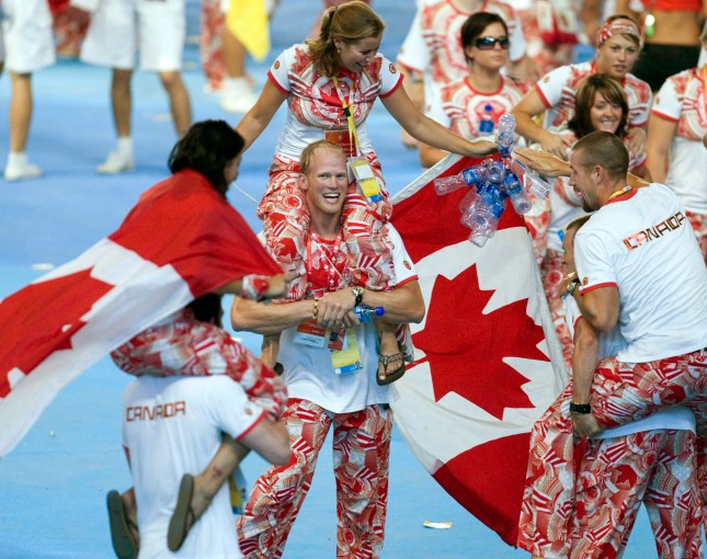 Canadian athletes celebrate during closing ceremony