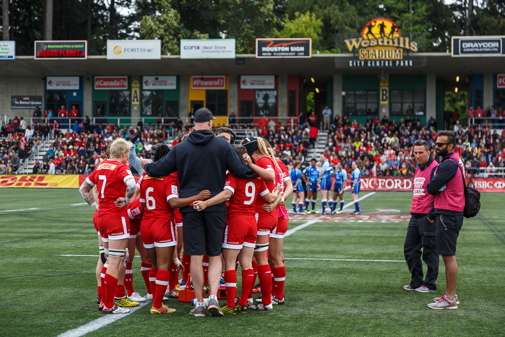 John Tait gives a halftime pep talk during Canada 7s (Photo: Lorne Collicutt).