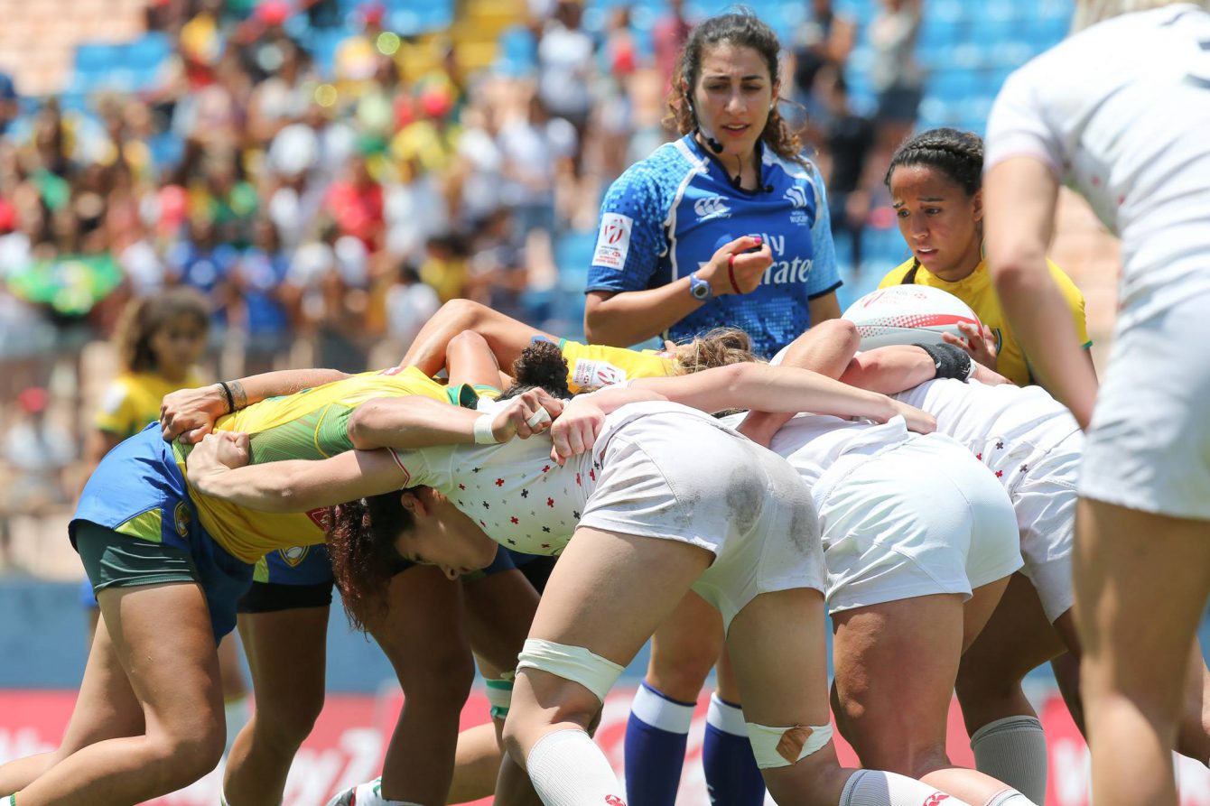 Referee Rose LaBreche takes charge of the scrum between Brazil and England on day one of the Sao Paulo 7s in Brazil (Photo: World Rugby).