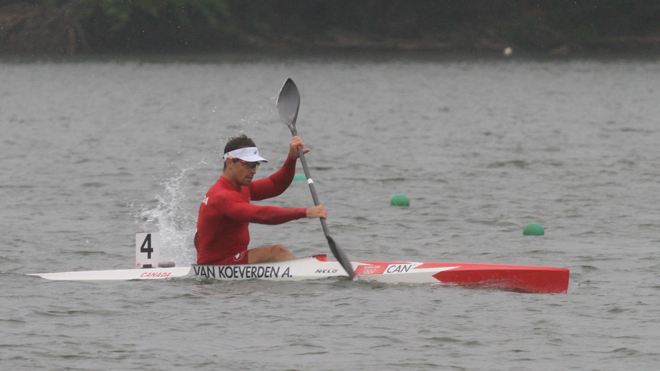 Adam van Koeverden on the water in Gainesville, Georgia vying for a spot at Rio 2016 on May 20, 2016 (Photo: Bernard Irvin/CKC). 