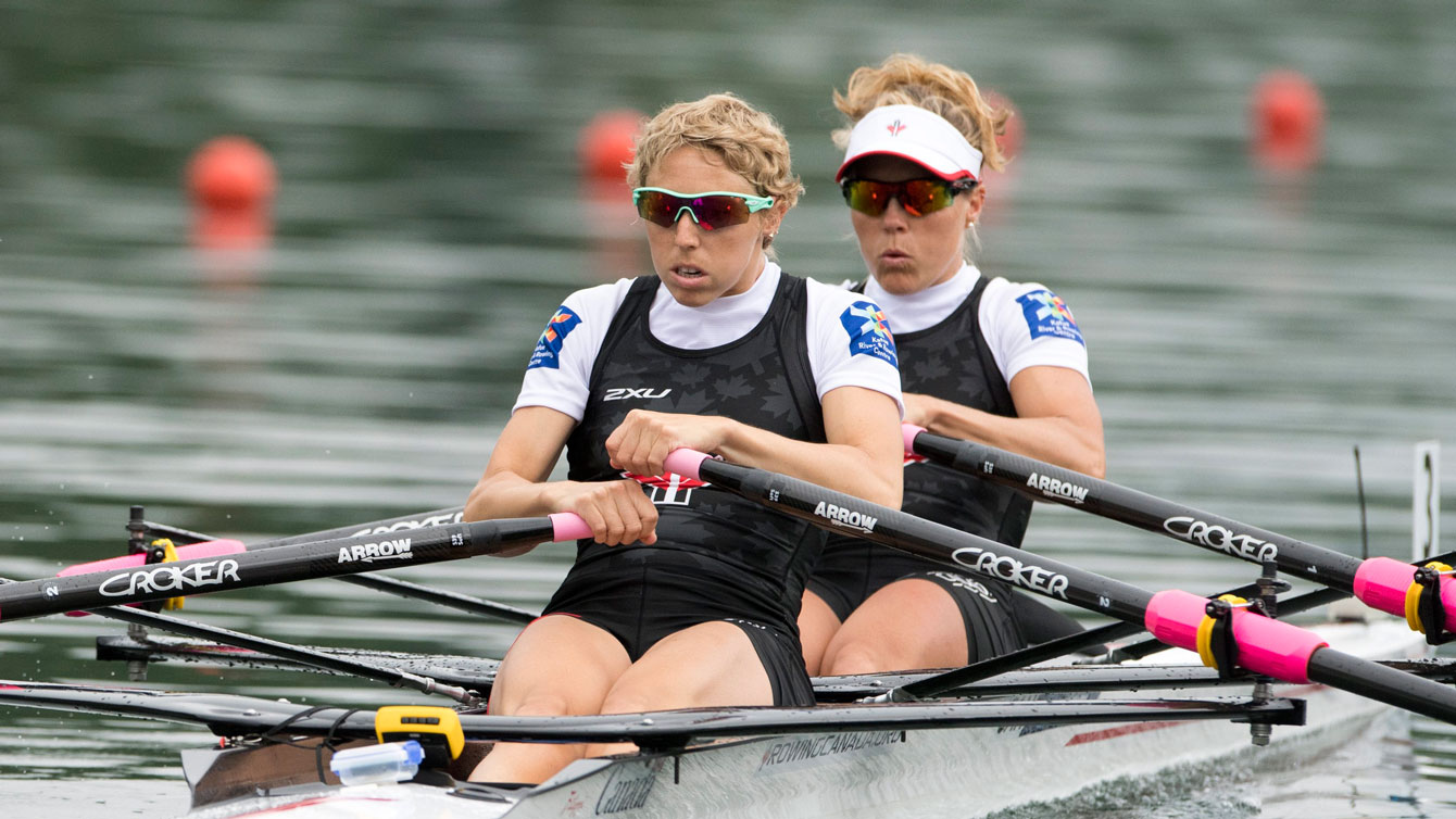 Patricia Obee (left), and Lindsay Jennerich on way to winning gold at World Rowing Cup II final in Lucerne, Switzerland on May 29, 2016. 