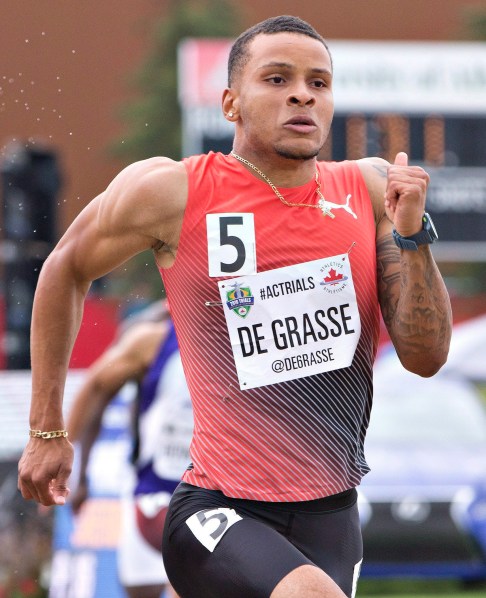 Andre De Grasse leads during the senior men's 200 metre semifinals at the Canadian Track and Field Championships and Selection Trials for the 2016 Summer Olympic and Paralympic Games, in Edmonton, Alta., on Sunday July 10, 2016.THE CANADIAN PRESS/Jason Franson