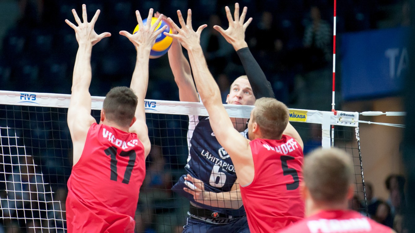Canada's Graham Vigrass (No. 17) and Rudy Verhoeff (No. 5) in action against Finland on July 3, 2016 at the FIVB World League tournament in Finland. (Photo: FIVB)