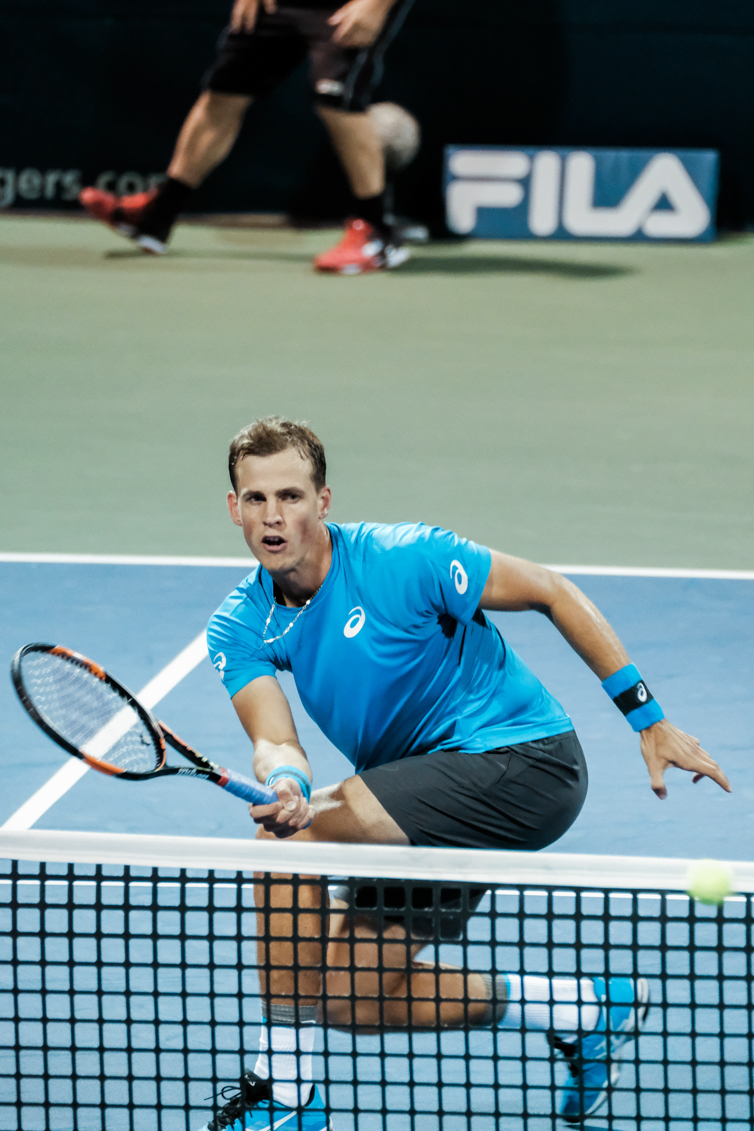 Canada’s Daniel Nestor in quarterfinals doubles action at the Rogers Cup in Toronto on July 29, 2016. (Thomas Skrlj/COC)