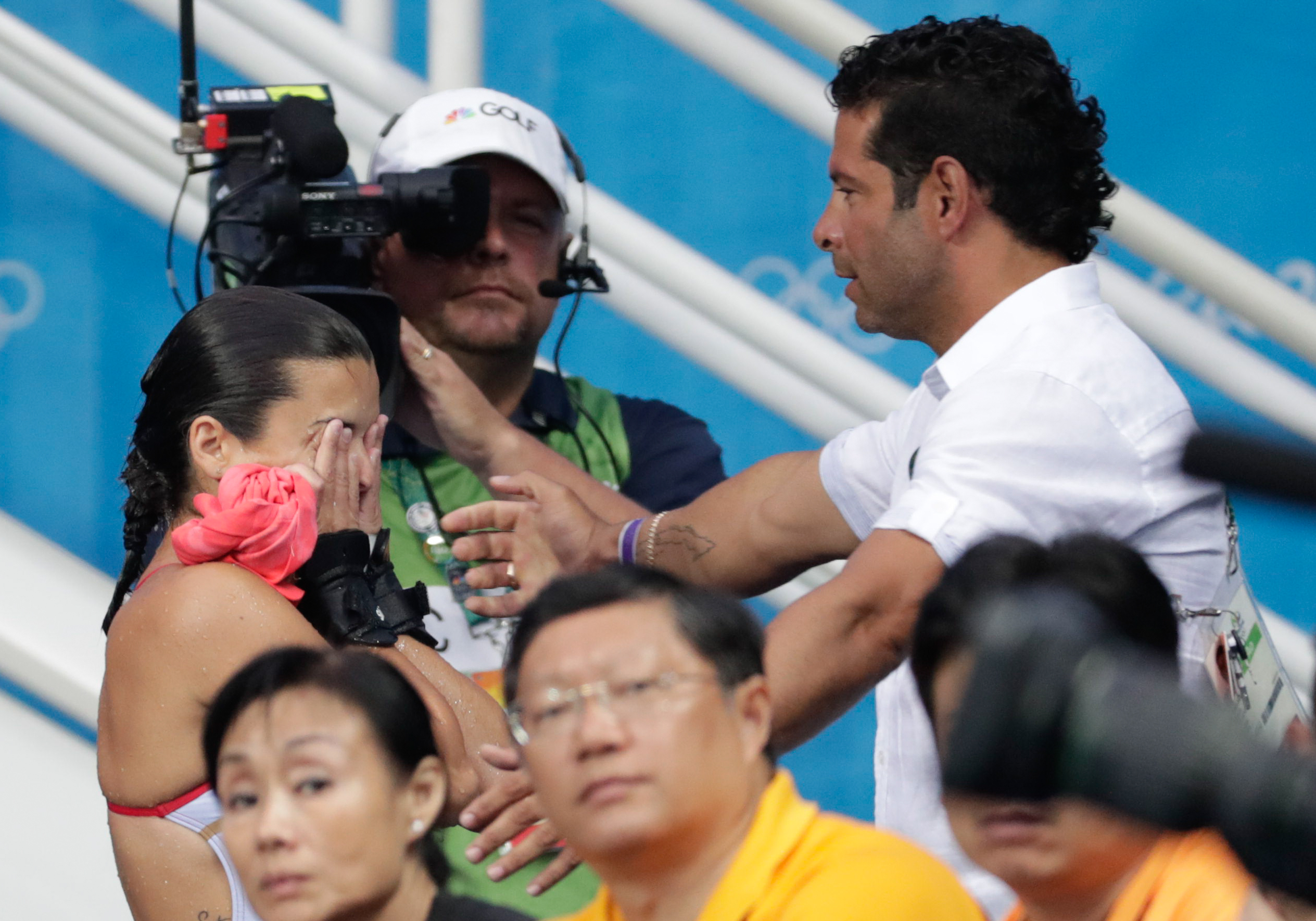 Meaghan Benfeito reacts to winning the bronze medal in the individual 10m platform at Rio 2016 (COC/Jason Ransom)