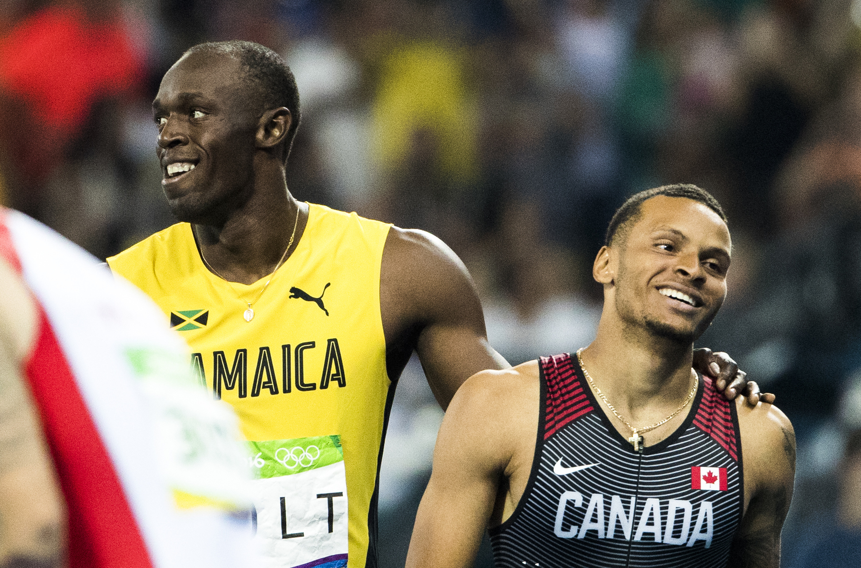 Rio 2016: Andre De Grasse and Usain Bolt in the 200m ...