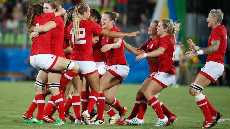 Rio 2016: Rugby Women Canada celebrates their bronze medal win over Great Britain in women's rugby sevens at the 2016 Olympic Games in Rio de Janeiro, Brazil on Monday, Aug. 8, 2016. (COC/Mark Blinch)